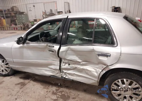 2003 Ford Crown Victoria Lx из США, поврежденный, VIN 2FAFP74W93X154960